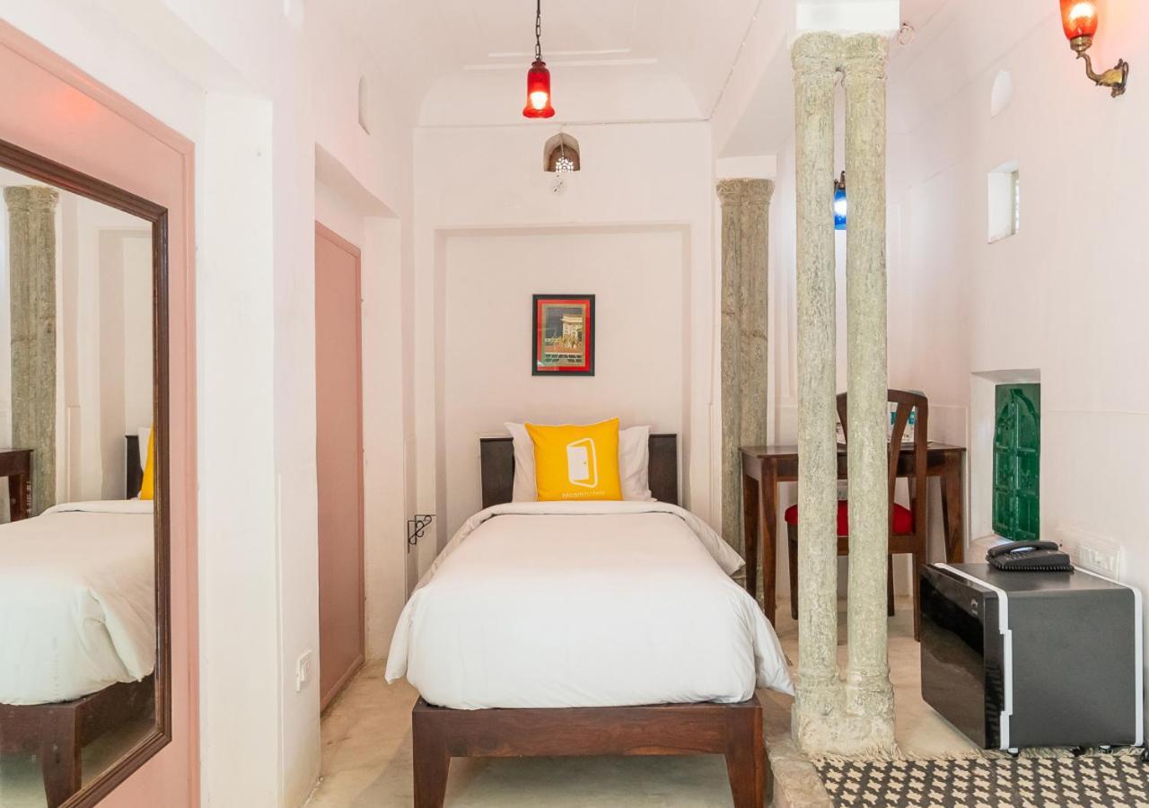 Bloom Boutique - Chelon Haveli Hotel Jaipur Exterior photo